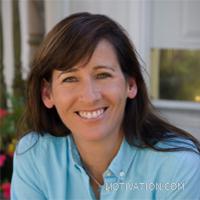 A picture of Sue Comeau on Motivation.com